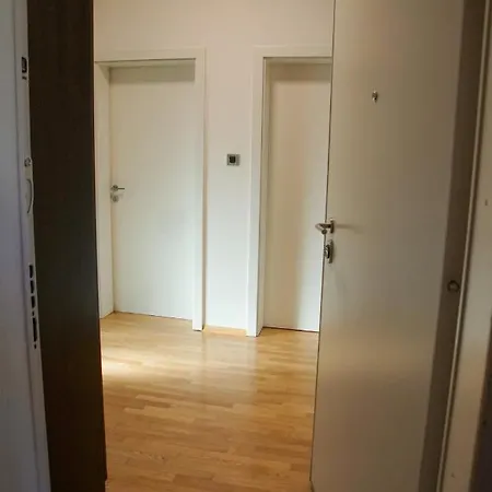 House Stars Apartman *